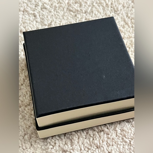 Jo Malone Mini Essentials Trio with Gift Box - Picture 9 of 9